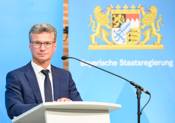 Wissenschaftsminister Bernd Sibler