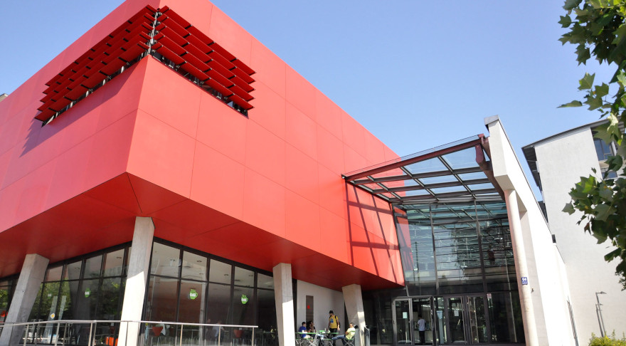 Ein Gebäude der Hochschule München (© Ben Steinig/Hochschule München)