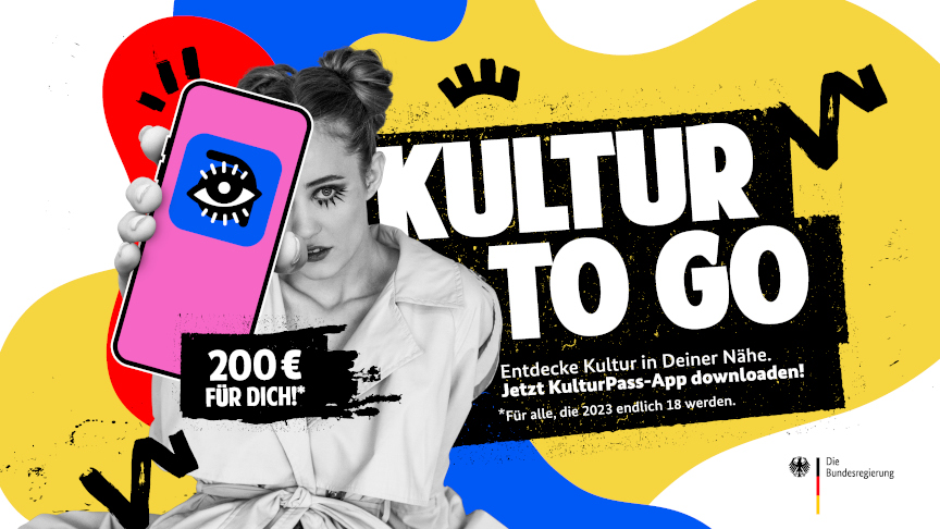 Blick auf KulturPass-Plakat - mit einem Klick ins Bild zum Angebot