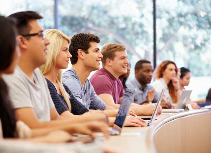 Studenten im Hörsaal